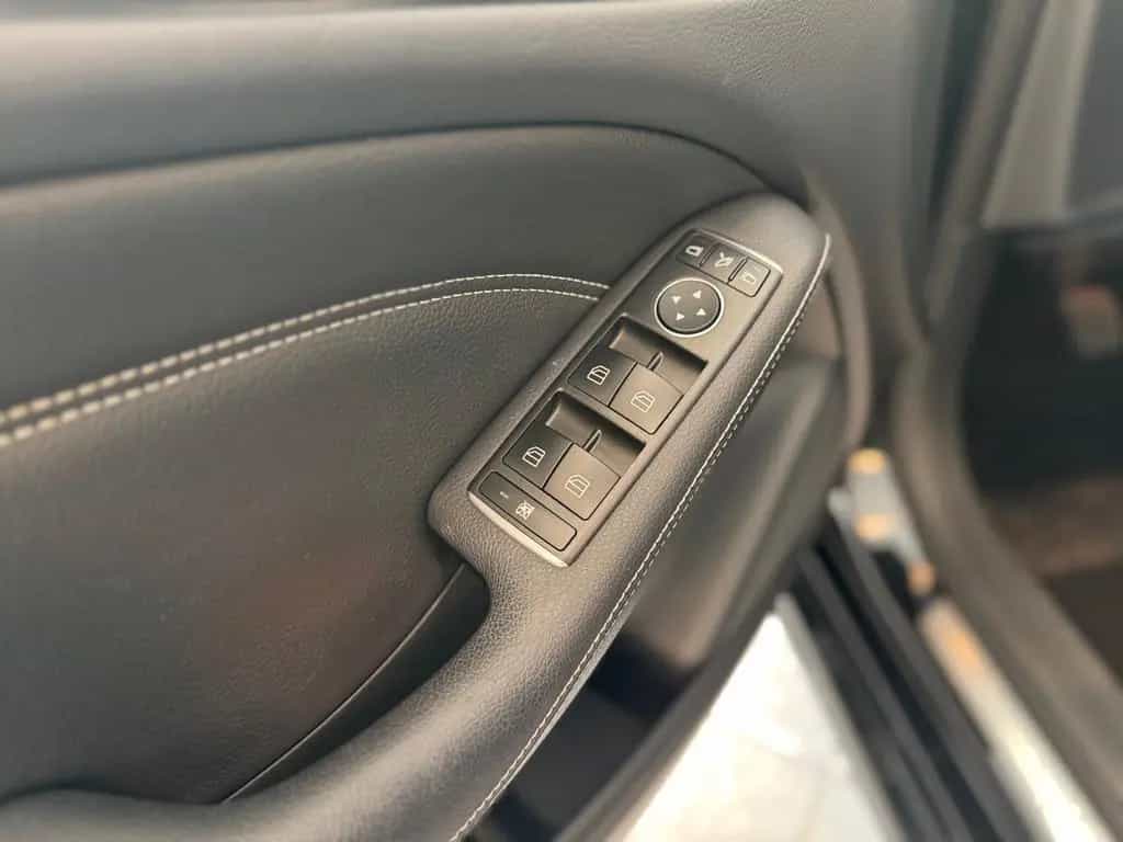 Mercedes-Benz B 180 Urban LED PTS SHZ Spiegel-Paket 06/2018-photo-11