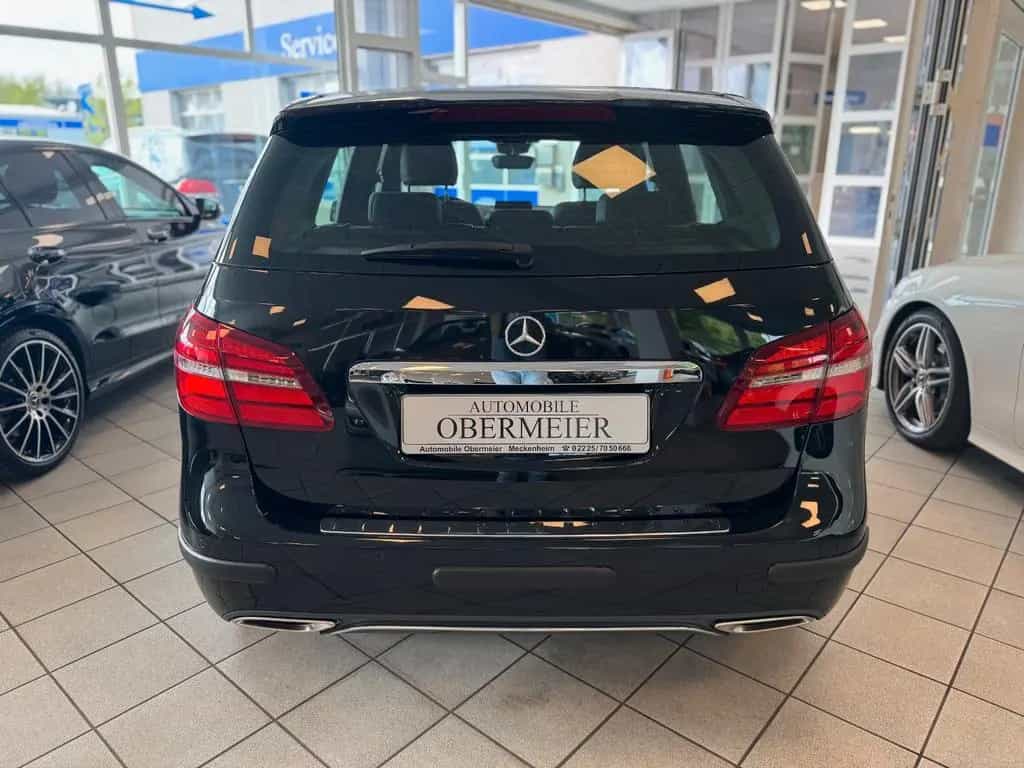 Mercedes-Benz B 180 Urban LED PTS SHZ Spiegel-Paket 06/2018-photo-4
