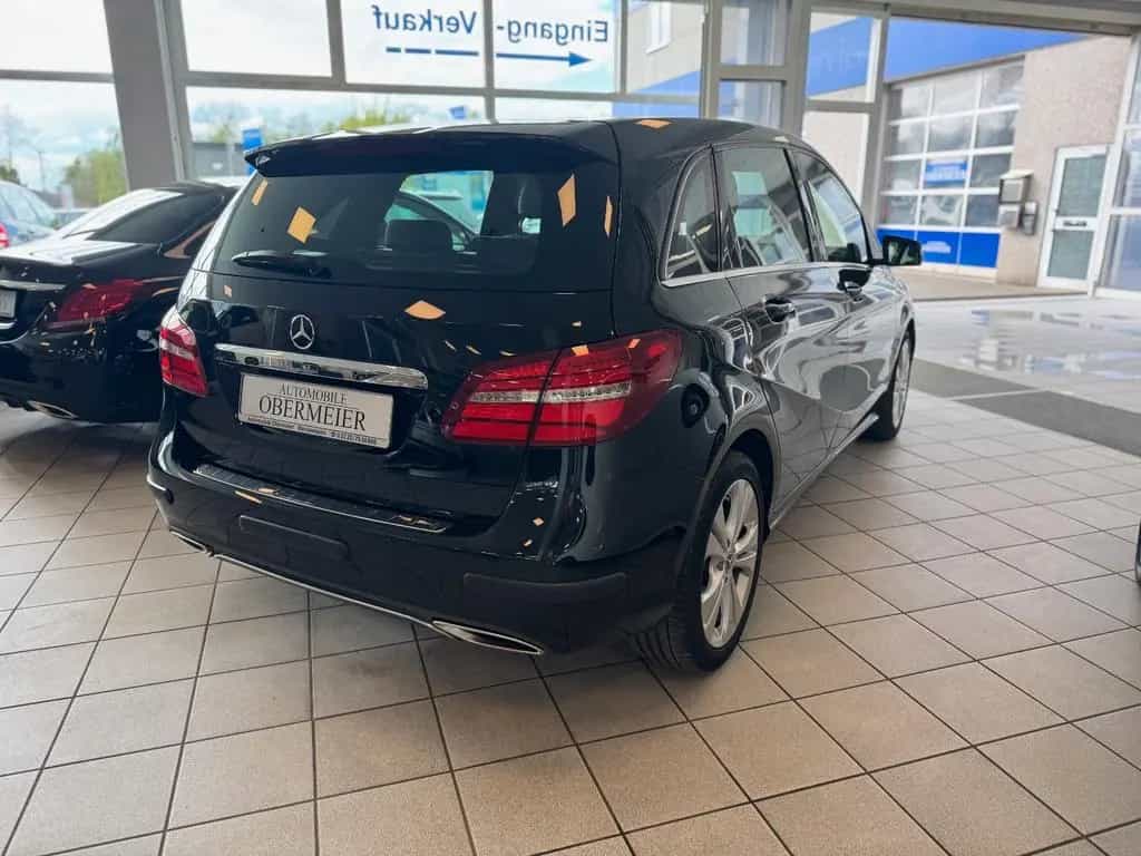 Mercedes-Benz B 180 Urban LED PTS SHZ Spiegel-Paket 06/2018-photo-6