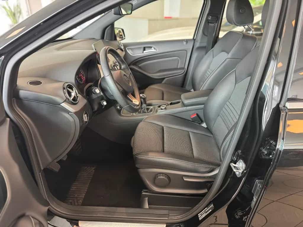 Mercedes-Benz B 180 Urban LED PTS SHZ Spiegel-Paket 06/2018-photo-7