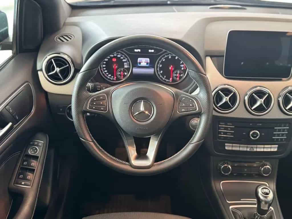 Mercedes-Benz B 180 Urban LED PTS SHZ Spiegel-Paket 06/2018-photo-9