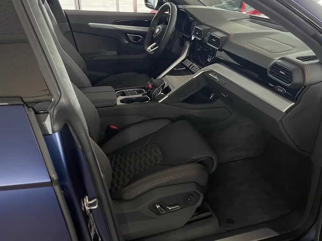 Lamborghini Urus ADAS*PANO*HEAD-UP*NIGHT-VISION*MATT-LACK 03/2021-photo-15