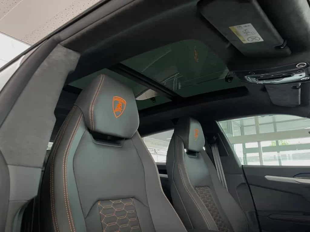Lamborghini Urus ADAS*PANO*HEAD-UP*NIGHT-VISION*MATT-LACK 03/2021-photo-17
