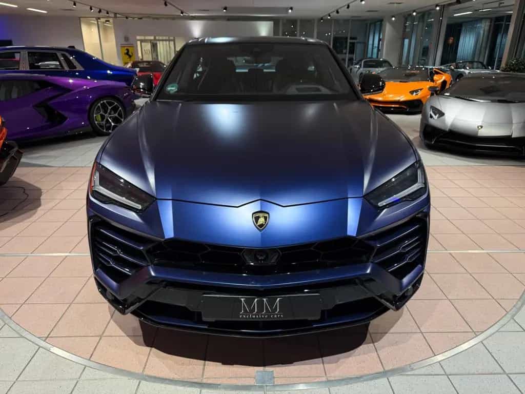 Lamborghini Urus ADAS*PANO*HEAD-UP*NIGHT-VISION*MATT-LACK 03/2021-photo-2