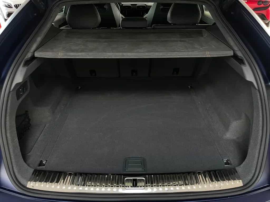 Lamborghini Urus ADAS*PANO*HEAD-UP*NIGHT-VISION*MATT-LACK 03/2021-photo-26