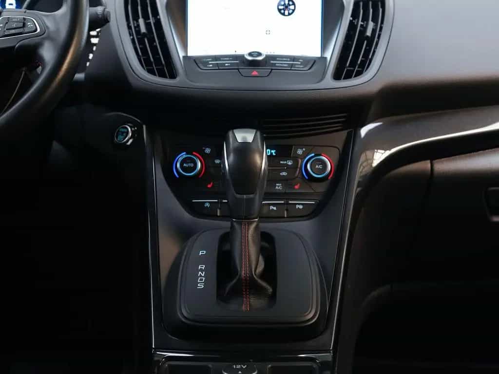 Ford Kuga ST-Line AWD AUTOMATIK*NAVI*ALCANTARA*XENON 11/2017-photo-36