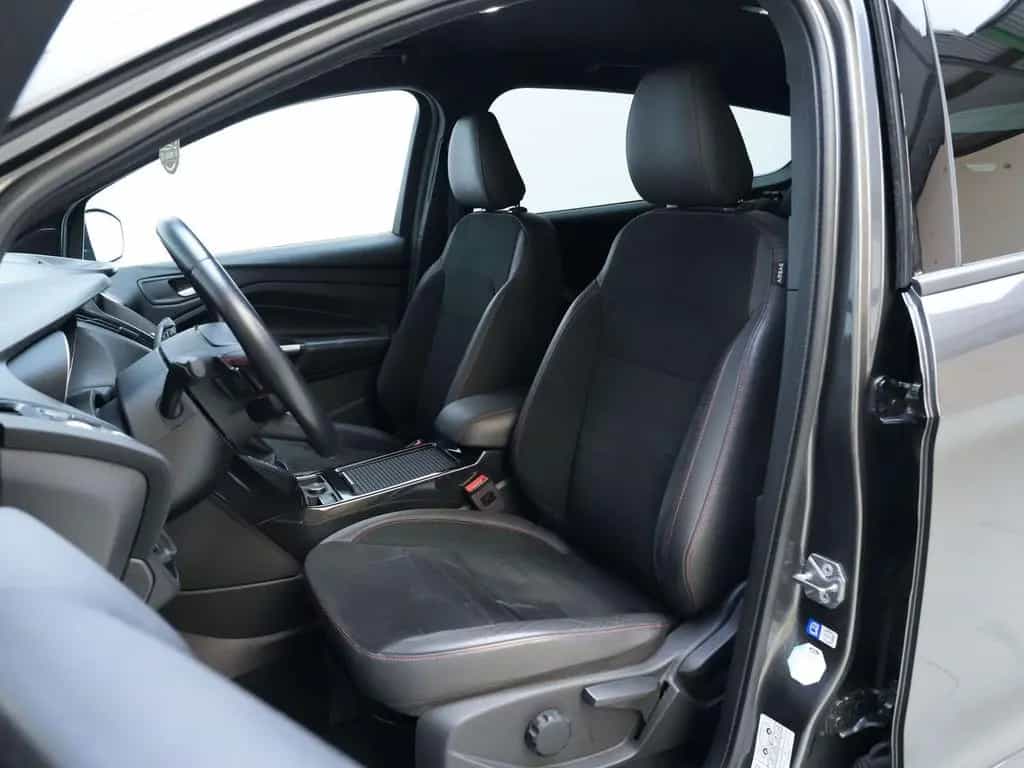 Ford Kuga ST-Line AWD AUTOMATIK*NAVI*ALCANTARA*XENON 11/2017-photo-38