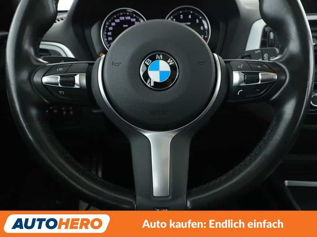 BMW 1 Series 118i Edition M Sport Shadow Aut.*NAVI*LED*TEMPO* 04/2019-photo-18