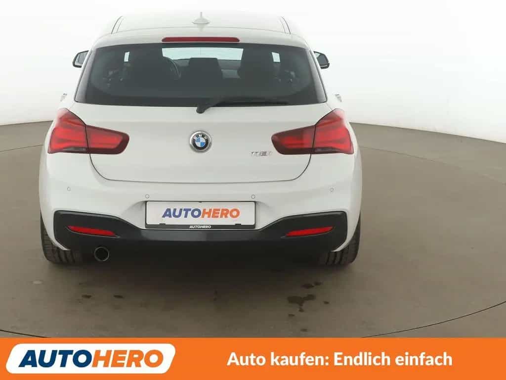 BMW 1 Series 118i Edition M Sport Shadow Aut.*NAVI*LED*TEMPO* 04/2019-photo-4