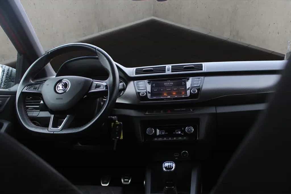 Skoda Fabia 1.0 TSI 110 Monte Carlo 03/2019-photo-6
