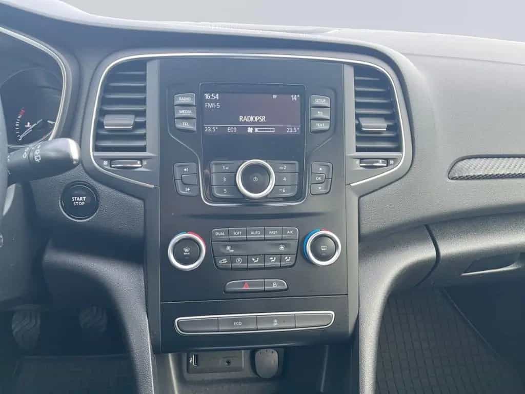 Renault Megane Grandtour 1.2 TCe 130 Energy Limited PDC+ 10/2017-photo-10