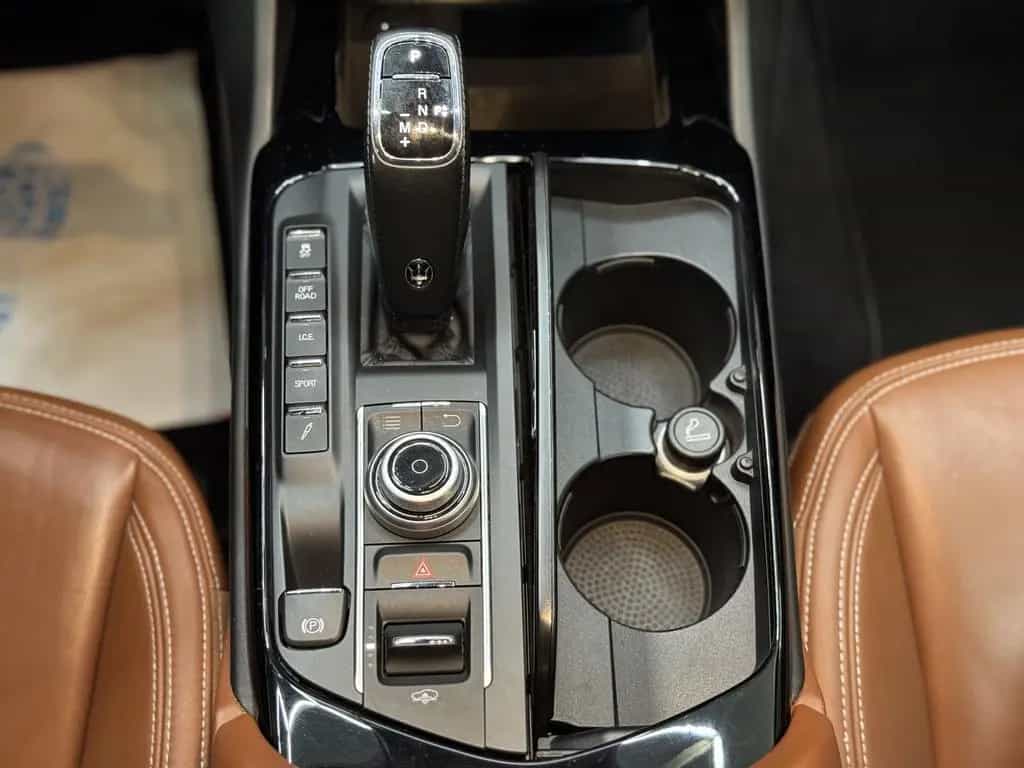 Maserati Levante Gran Lusso 3J.Garantie*Softclose*Pano* 07/2019-photo-21