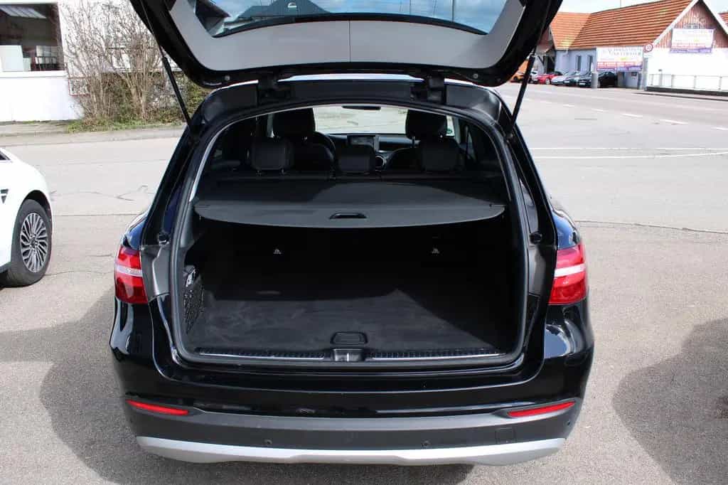 Mercedes-Benz GLC-Class 250 4Matic *WENIG KM*AUTOMATIK*NAVI*LED*AHK* 09/2018-photo-11