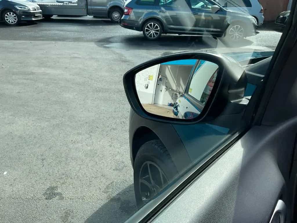Citroën C4 Cactus 1.5 HDI Navi LED Klima Kamera PDC 01/2019-photo-21
