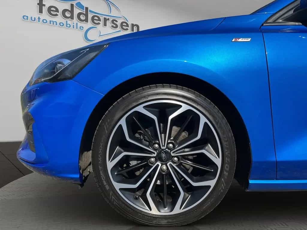Ford Focus ST-Line 1.5 Ecoboost Navi GRA Sitzheizung 06/2019-photo-5