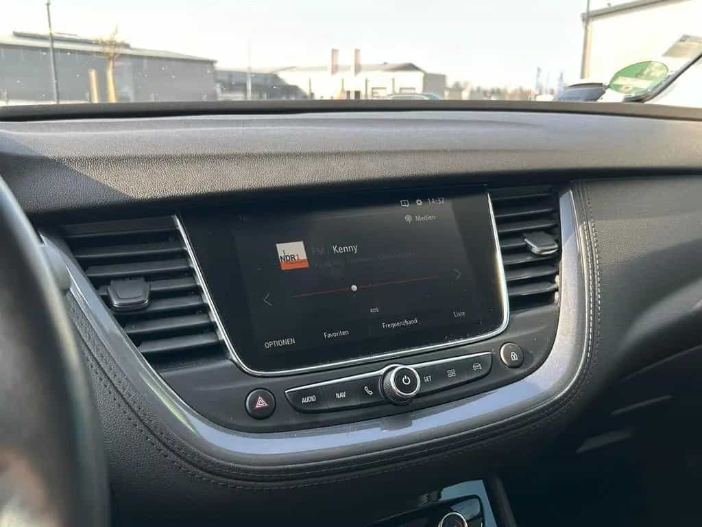 Opel Grandland X 1.2 Turbo Ultimate 360° LED SHZ LHZ 03/2020-photo-17