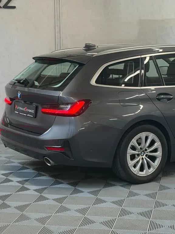 BMW 3 Series 320i Advantage Aut. Led VirtCock Kamera FahrAss 11/2021-photo-10