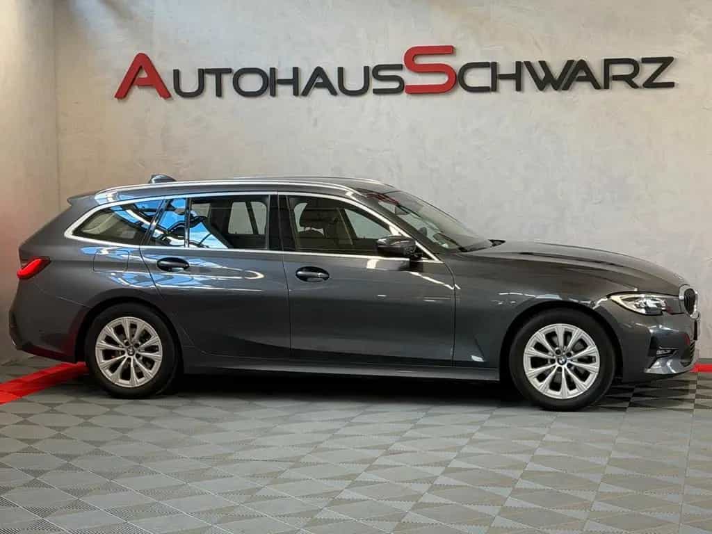 BMW 3 Series 320i Advantage Aut. Led VirtCock Kamera FahrAss 11/2021-photo-7
