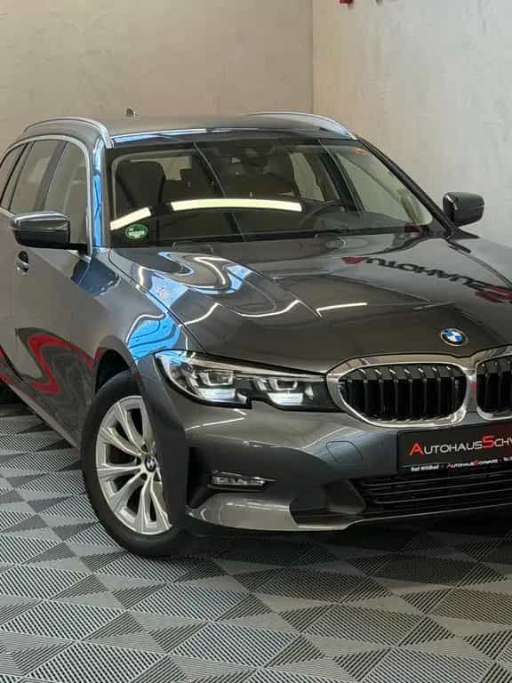BMW 3 Series 320i Advantage Aut. Led VirtCock Kamera FahrAss 11/2021-photo-9