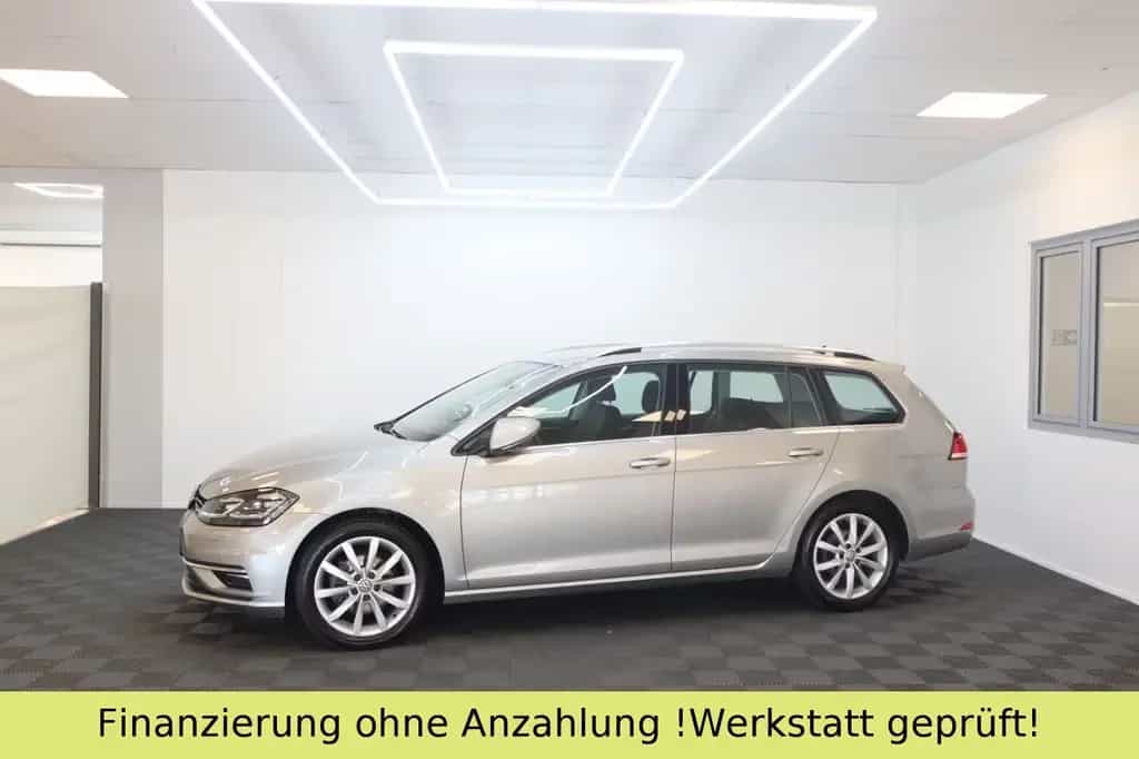 Volkswagen Golf VII Variant Highline *NAVI*CAM*DIGITAL*AHK 03/2017-photo-0