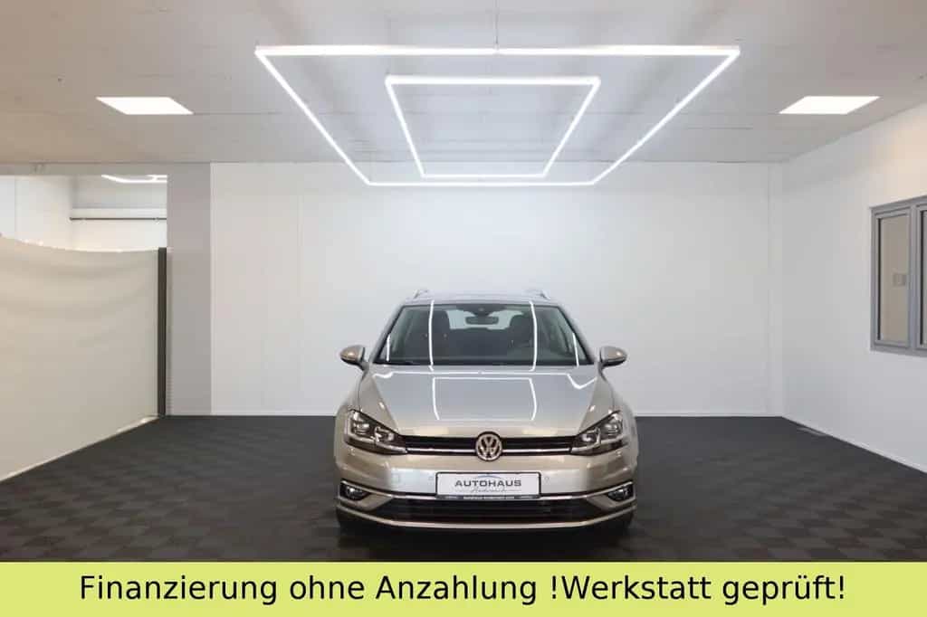 Volkswagen Golf VII Variant Highline *NAVI*CAM*DIGITAL*AHK 03/2017-photo-10