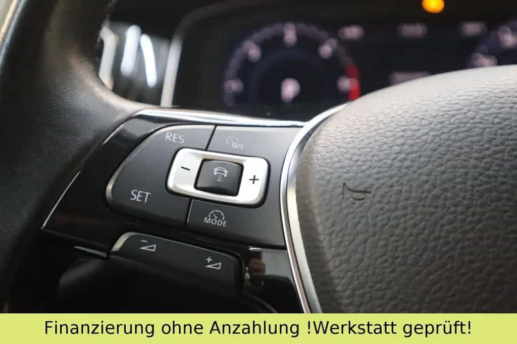 Volkswagen Golf VII Variant Highline *NAVI*CAM*DIGITAL*AHK 03/2017-photo-21