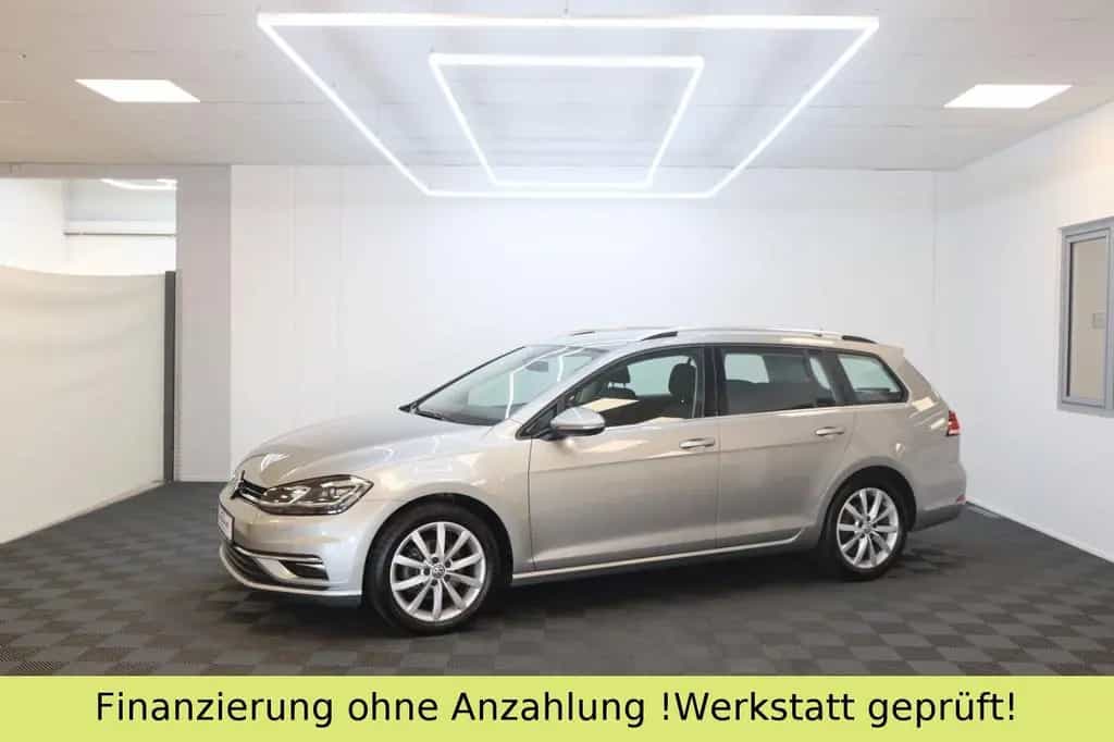 Volkswagen Golf VII Variant Highline *NAVI*CAM*DIGITAL*AHK 03/2017-photo-3