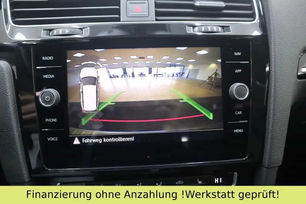 Volkswagen Golf VII Variant Highline *NAVI*CAM*DIGITAL*AHK 03/2017-photo-35