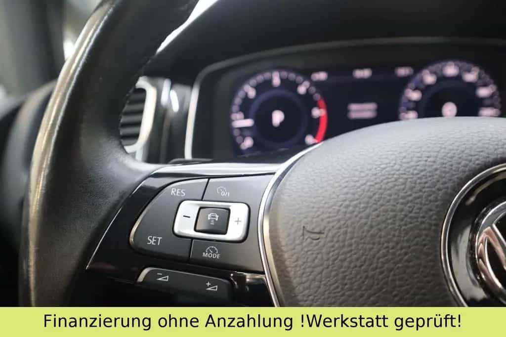 Volkswagen Golf VII Variant Highline *NAVI*CAM*DIGITAL*AHK 03/2017-photo-36