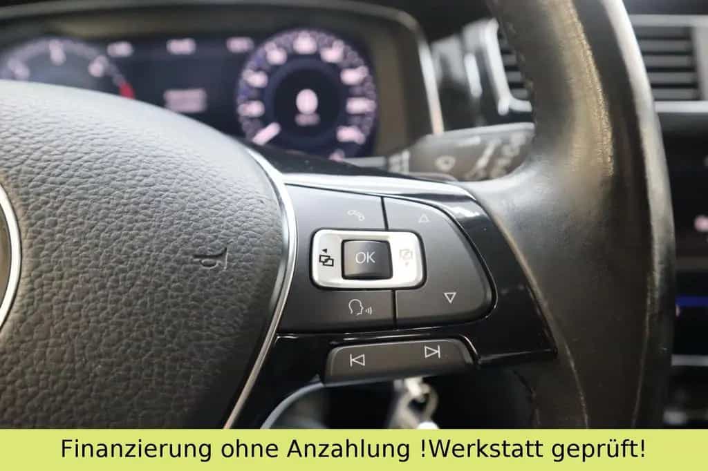 Volkswagen Golf VII Variant Highline *NAVI*CAM*DIGITAL*AHK 03/2017-photo-37