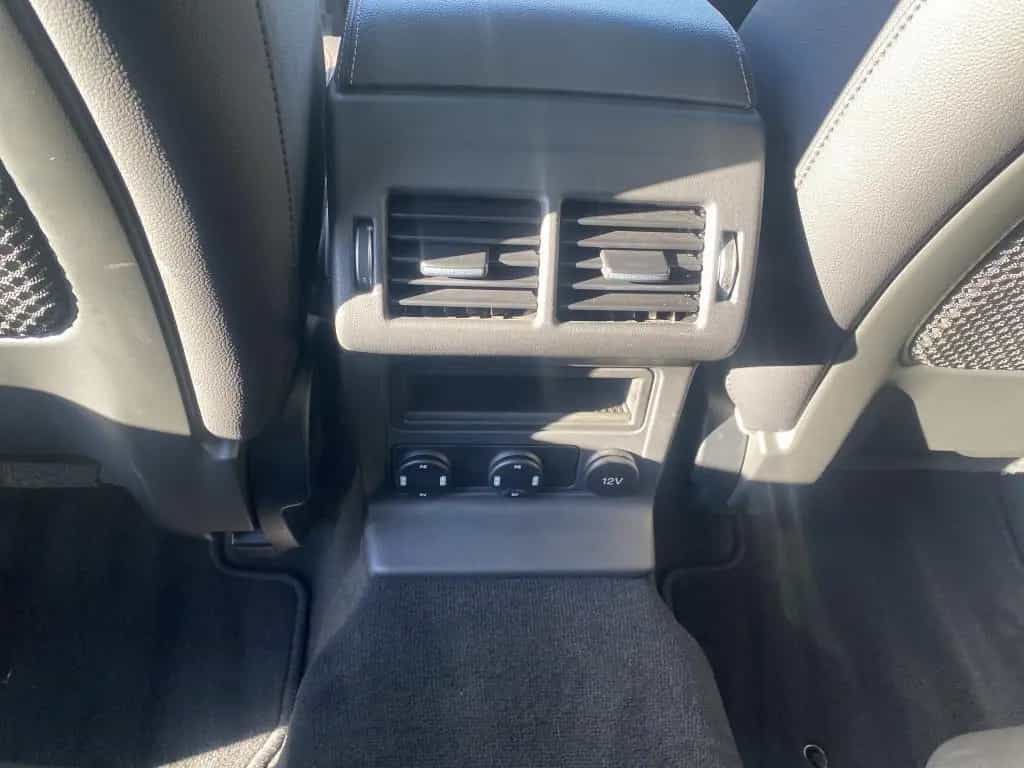 Jaguar F-Pace 20d AWD Portfolio Automatik Portfolio 07/2018-photo-5