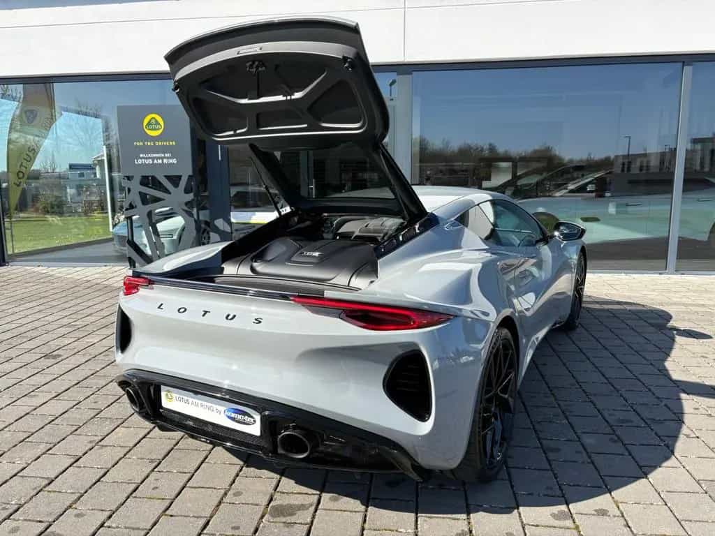 Lotus Emira I4 DCT "Turbo SE" by Lotus am Ring null-photo-8