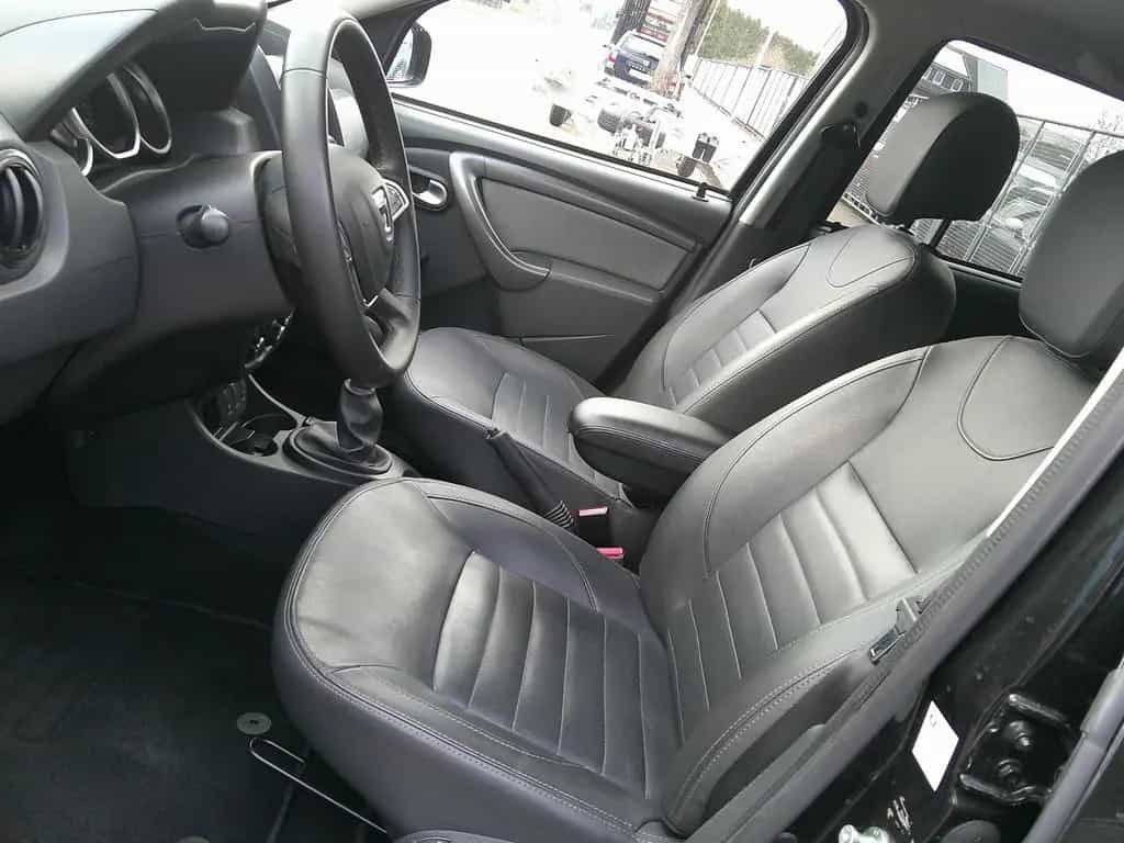 Dacia Duster I Prestige 4x2 TCe 125 Erste Hand 11/2017-photo-4