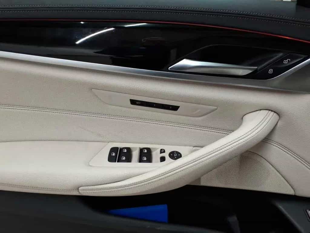 BMW 5 Series 520d xDrive Aut. Luxury Line Navi Leder 07/2022-photo-3