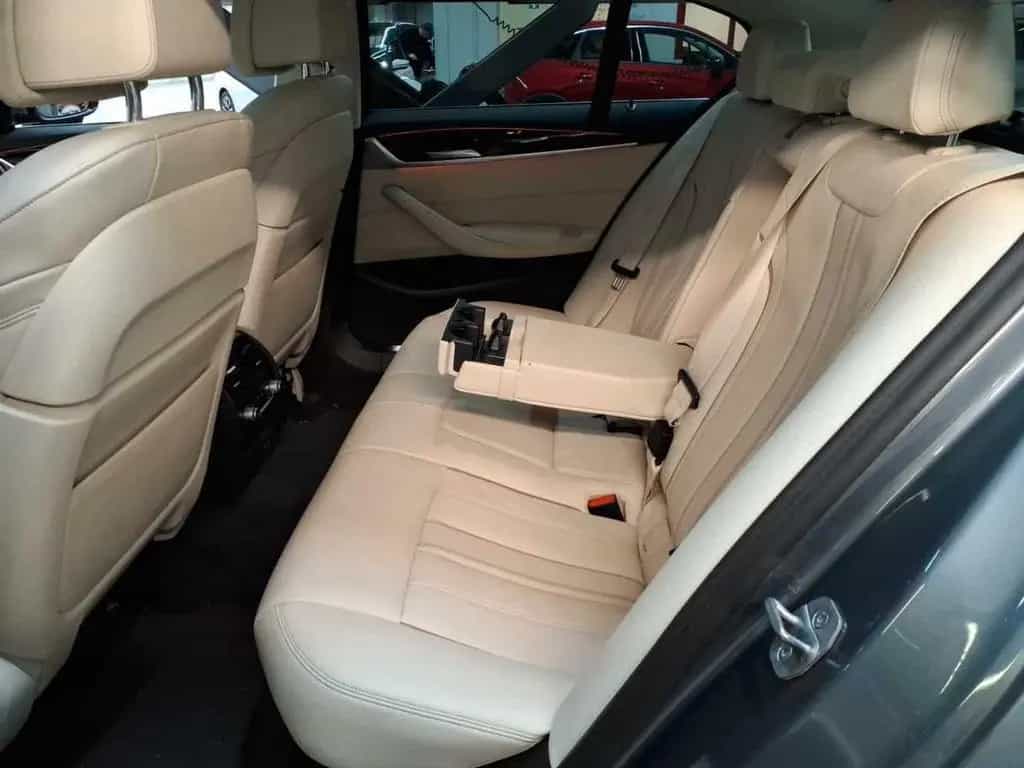 BMW 5 Series 520d xDrive Aut. Luxury Line Navi Leder 07/2022-photo-6