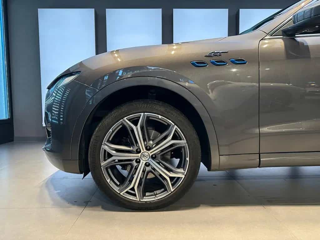 Maserati Levante GT Mild-Hybrid 330 HP * ZEGNA * 08/2021-photo-3