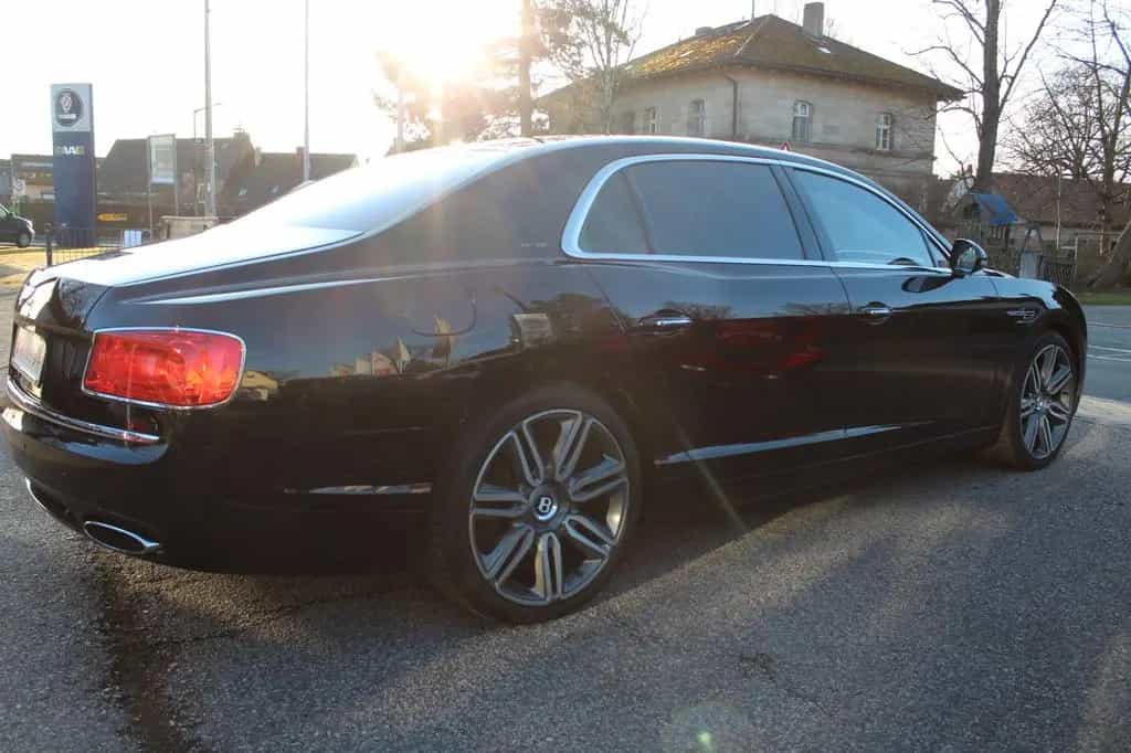 Bentley Flying Spur 6.0 W12 Muliner Ausstattung! 06/2016-photo-10