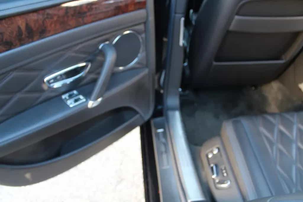 Bentley Flying Spur 6.0 W12 Muliner Ausstattung! 06/2016-photo-33