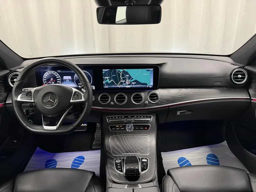 Mercedes-Benz E-Class 400 4Matic AMG-Line Wide MB-LED 360G Distr.+ 05/2018-photo-11