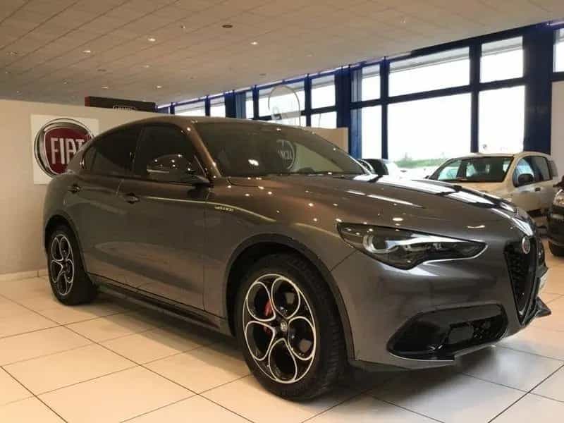Alfa Romeo Stelvio Stelvio 2.2 Turbodiesel 210 C 03/2025-photo-3
