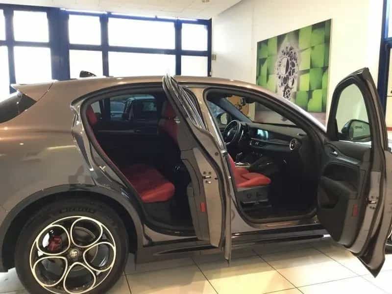 Alfa Romeo Stelvio Stelvio 2.2 Turbodiesel 210 C 03/2025-photo-7