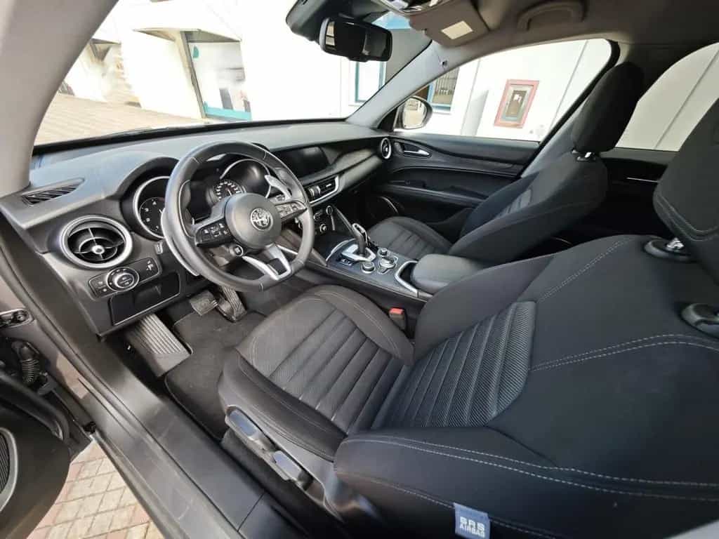 Alfa Romeo Stelvio 2.2 Turbodiesel 190 CV AT8 RW 12/2021-photo-10