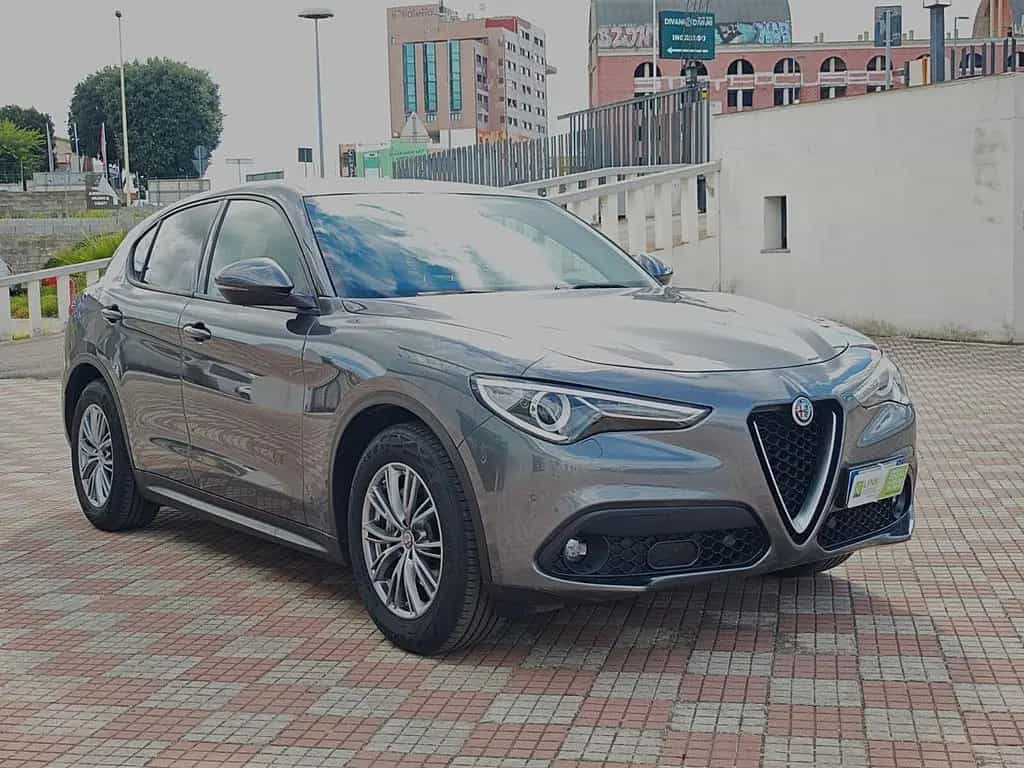 Alfa Romeo Stelvio 2.2 Turbodiesel 190 CV AT8 RW 12/2021-photo-6