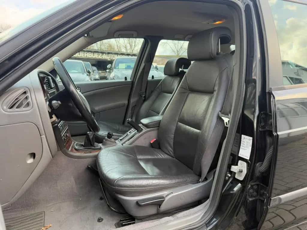 Saab 9-5 2.0t S Kombi*Szhz*Leder 11/2000-photo-10
