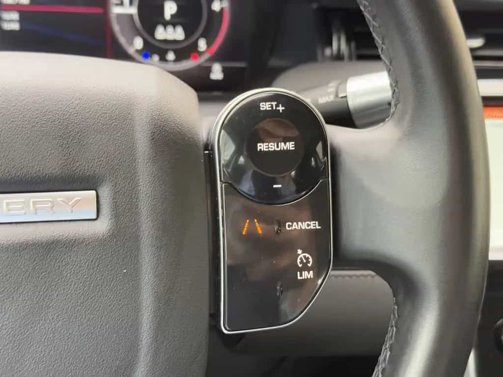 Land Rover Discovery Sport AWD Automatik / AHK / RFK / DAB 01/2020-photo-17