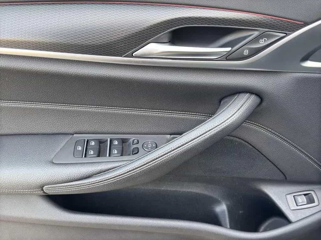 BMW 5 Series 520d Touring M Sport xDrive LED Pano Leder HuD 07/2021-photo-24