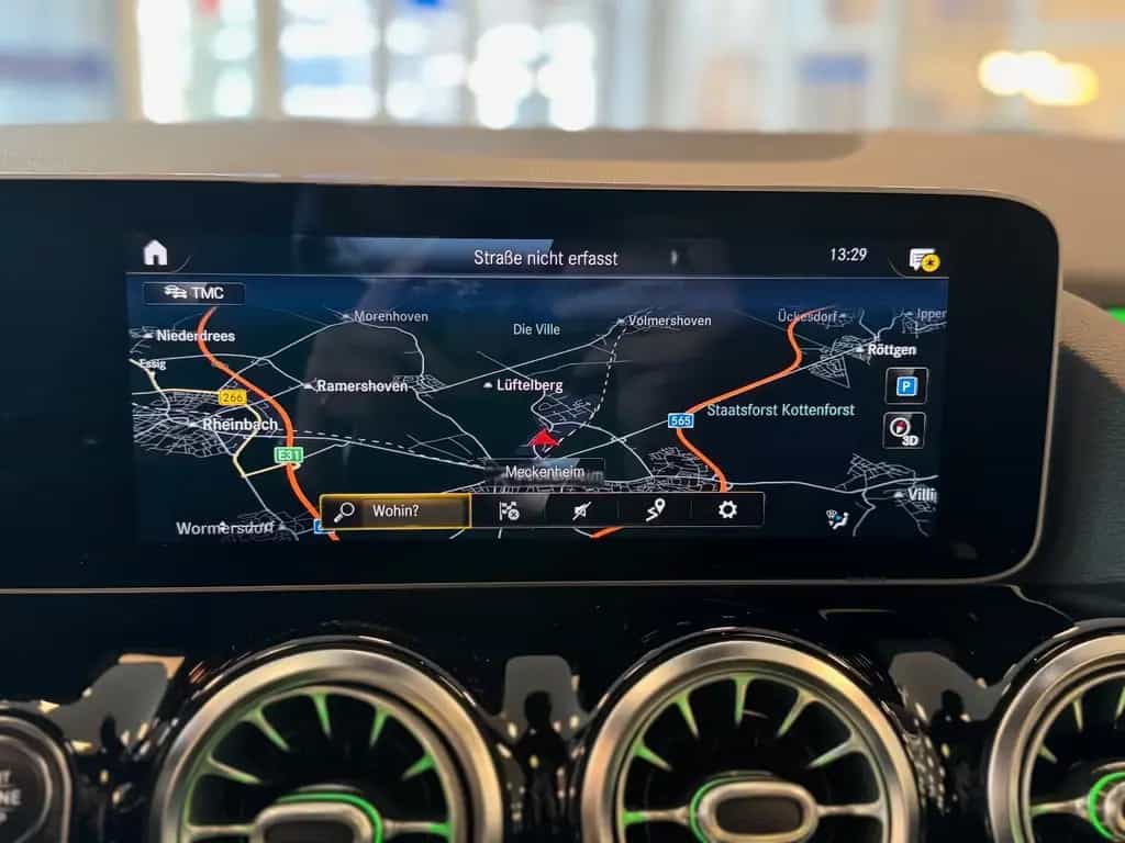 Mercedes-Benz B 200 AMG/Night 7G-DCT Rü-Ka P-SHD AHK LED Sound 06/2019-photo-26