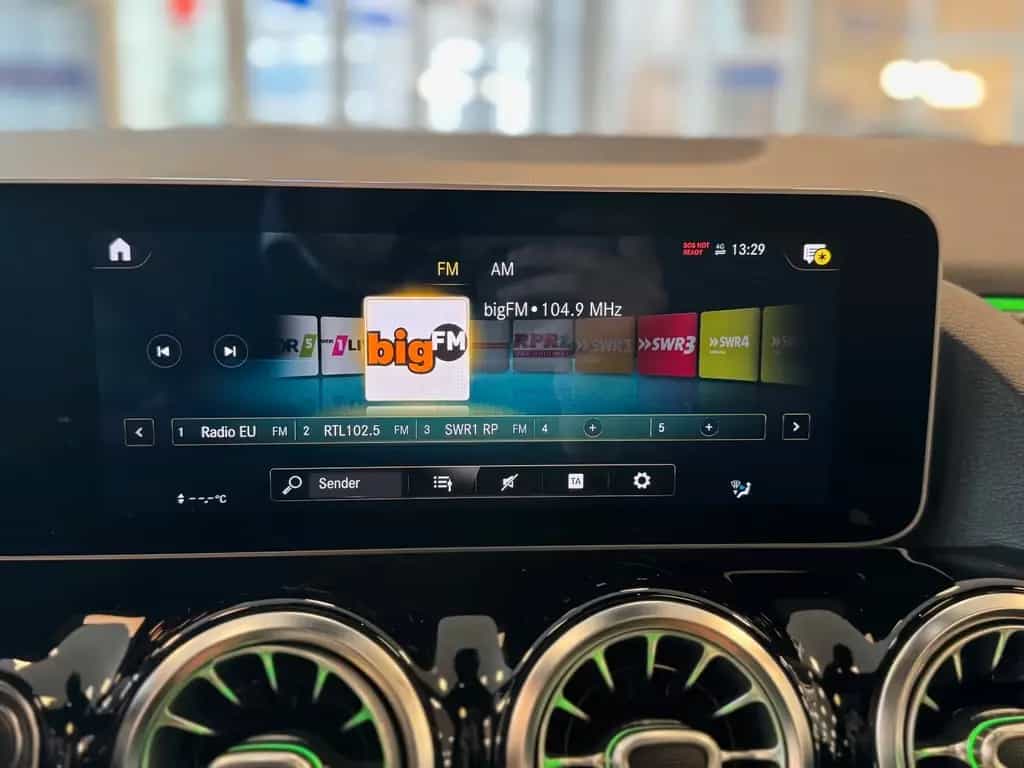 Mercedes-Benz B 200 AMG/Night 7G-DCT Rü-Ka P-SHD AHK LED Sound 06/2019-photo-27