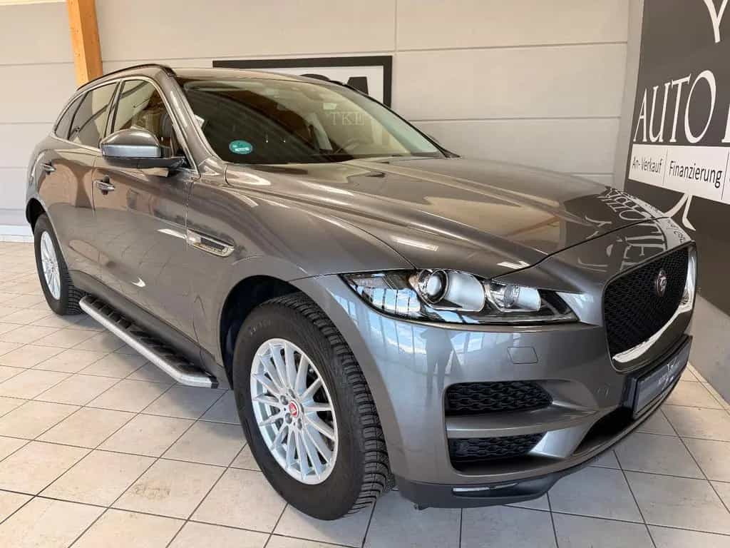 Jaguar F-Pace Prestige AWD/Navi/Sitzhz./AHK/Panorama 11/2017-photo-10
