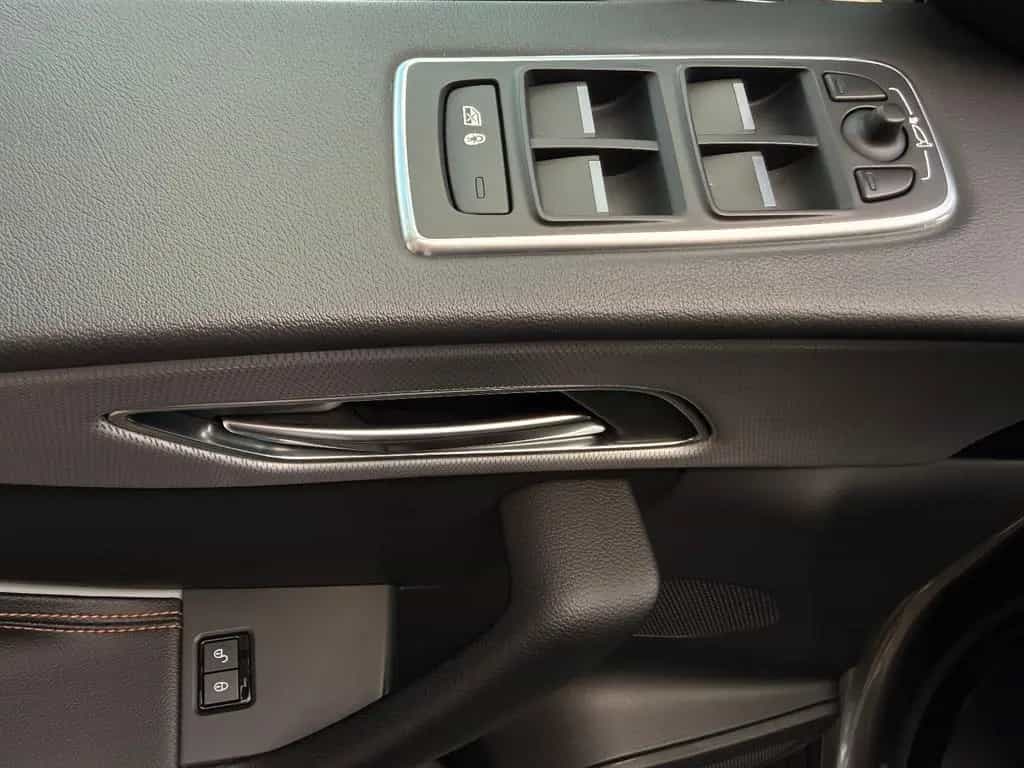 Jaguar F-Pace Prestige AWD/Navi/Sitzhz./AHK/Panorama 11/2017-photo-15